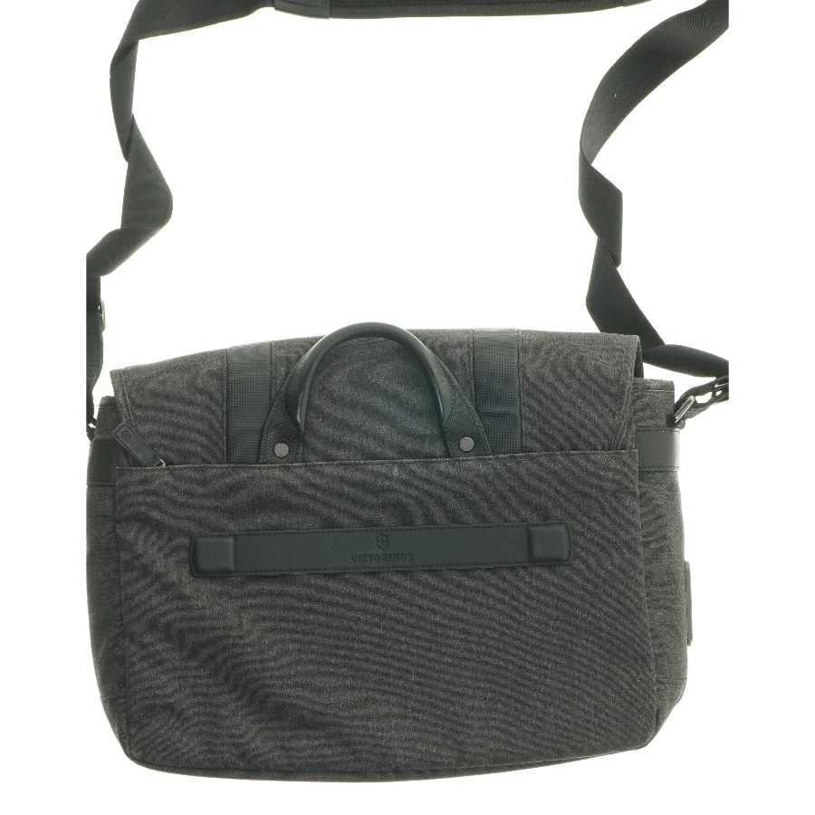 Victorinox Messenger taske fra Victorinox (str. 45x33 cm)