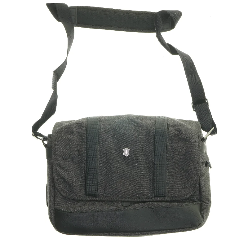Victorinox Messenger taske fra Victorinox (str. 45x33 cm)