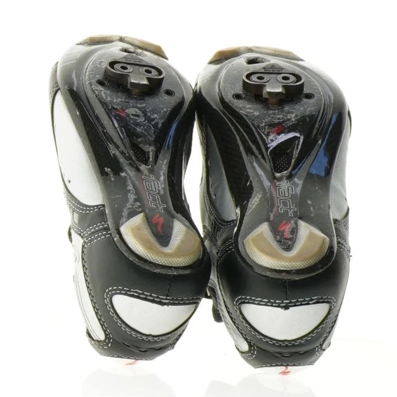 Cykelsko med carbon sål (str. 36)