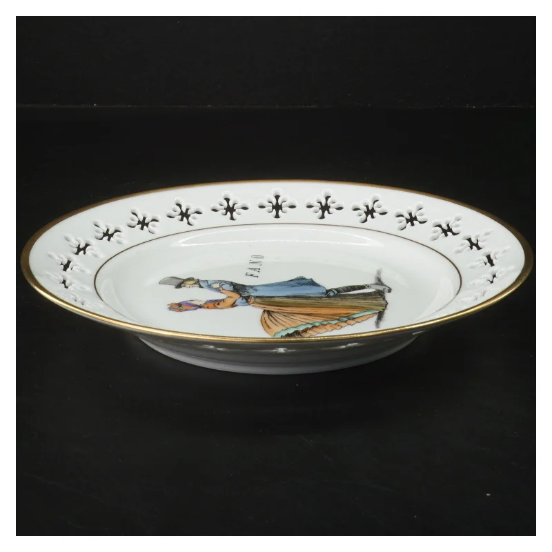 Porcelænstallerken med illustration fra Bing & Grøndahl (str. Ø 22 cm)