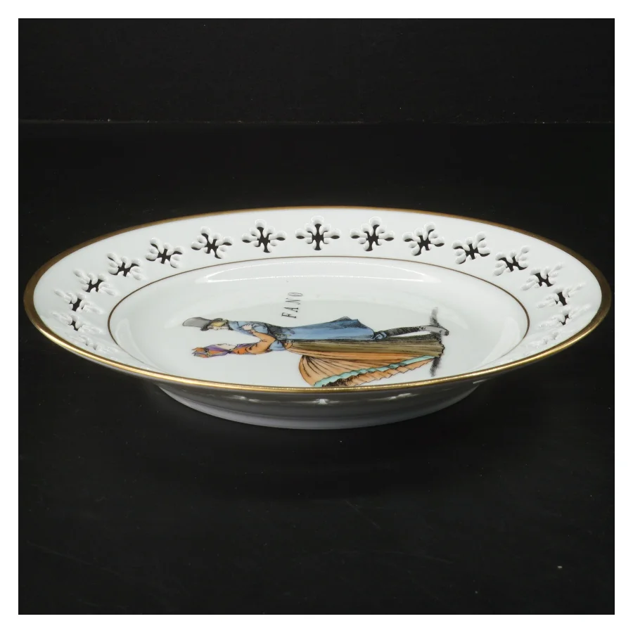 Porcelænstallerken med illustration fra Bing & Grøndahl (str. Ø 22 cm)