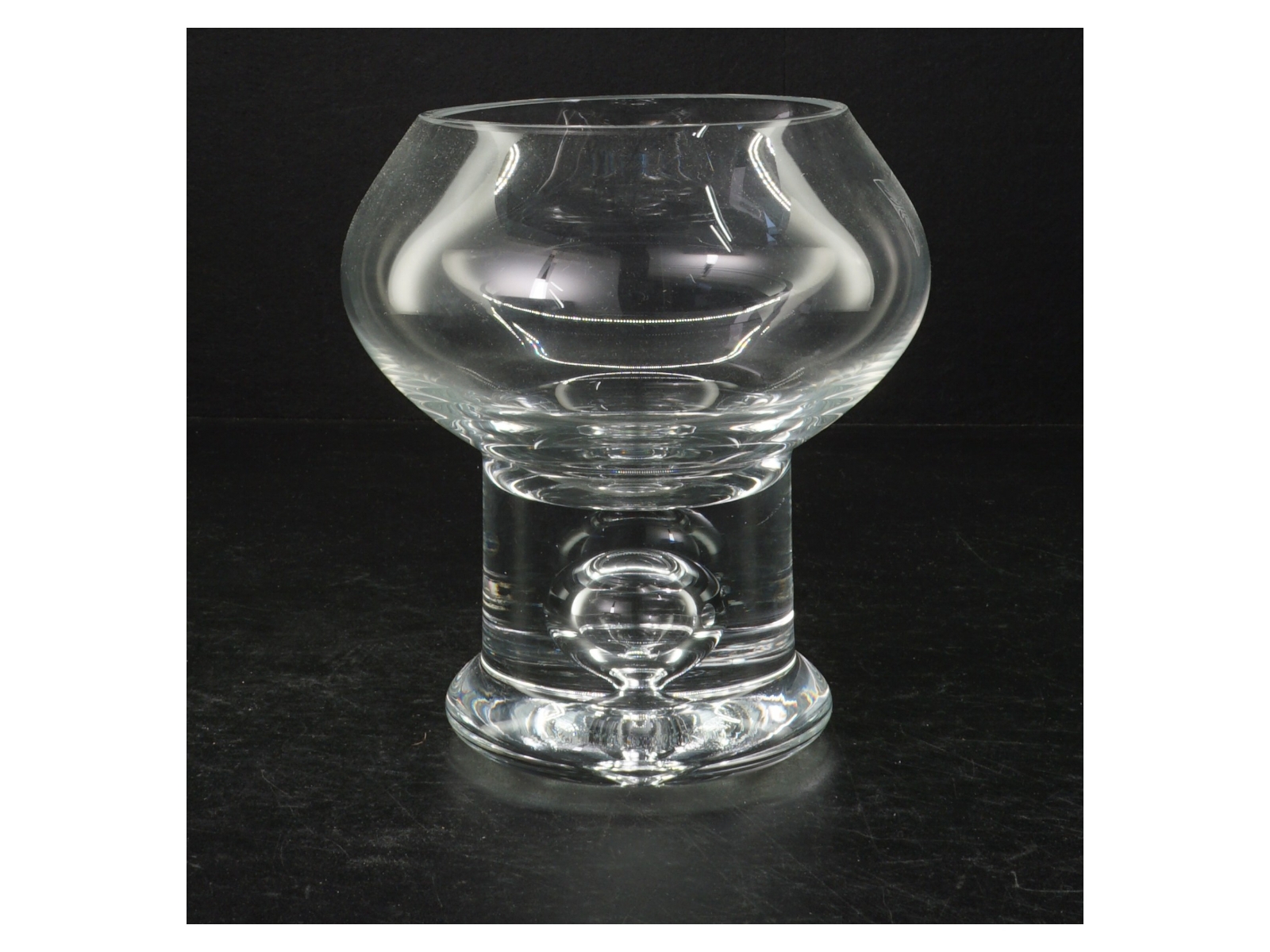 Fyrfadsstage / glasvase (str. 16 cm)