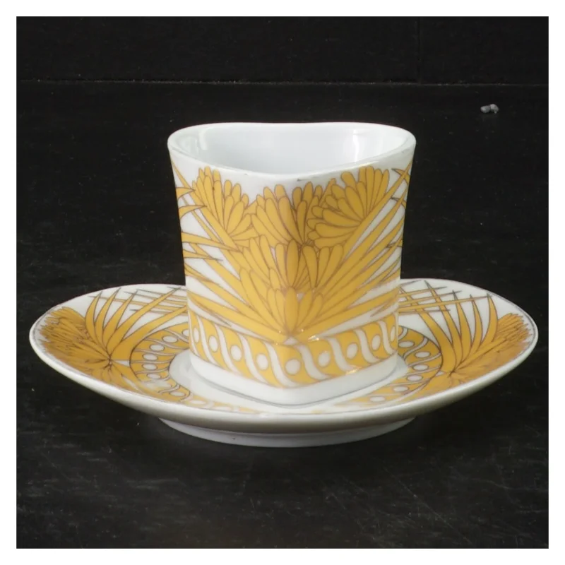 Retro tekopper og underkop med 24 karat guld belægning