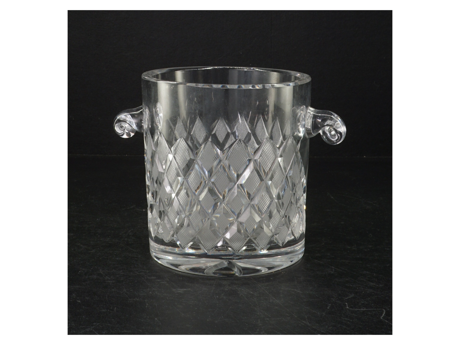Slebet glas isspand i krystalglas (str. 14 cm)