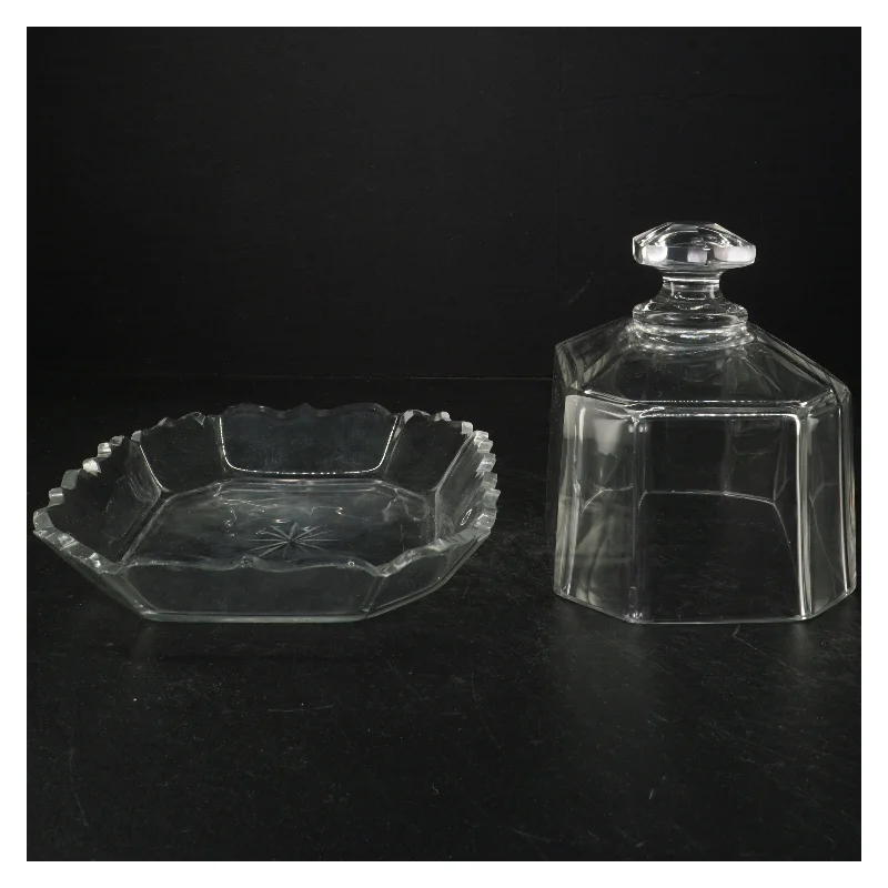 Osteklokke af glas med låg