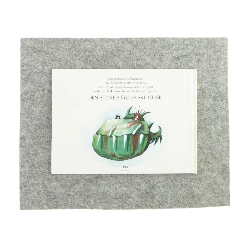 Den fænomenalt fæle fiskefrikadellefælde af Lisbeth Christensen (Bog)