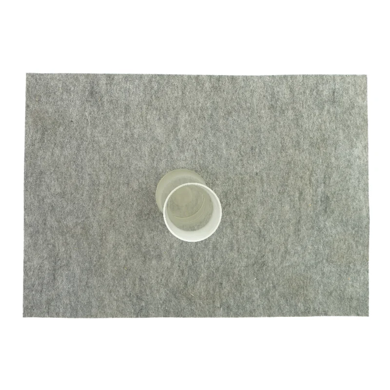 Gennemsigtig vase (str. HØ: 27x10 cm)