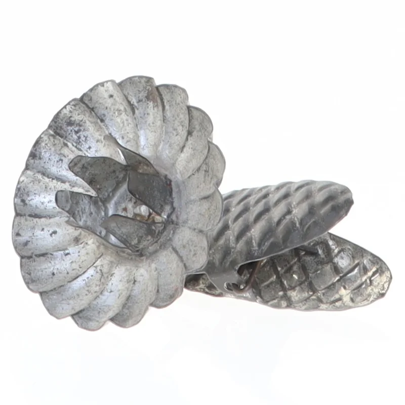 Antik klemme til juletræslys (str. Ø 4 cm)