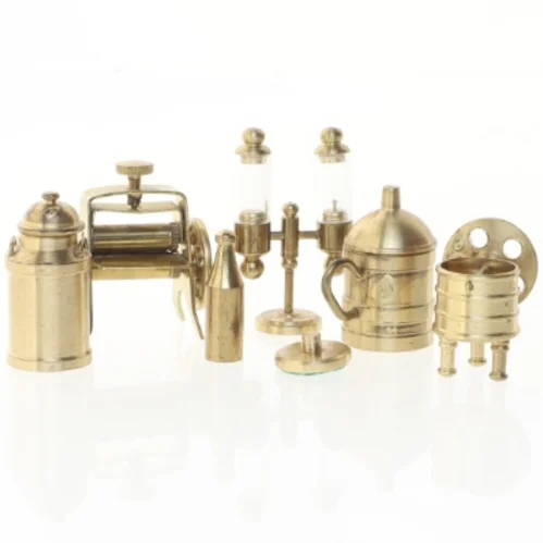 Sæt af miniature messing dekorationer (str. 5 cm)