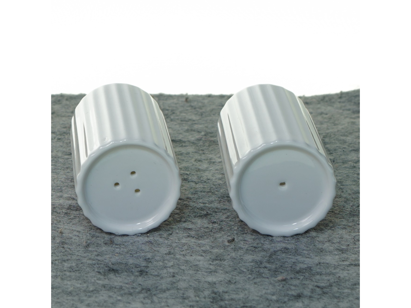 Salt og peber fra Lyngby (str. 6 x 4 cm)