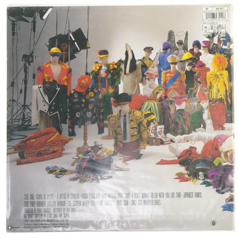 Reg Strikes Back album af Elton John fra Elton John