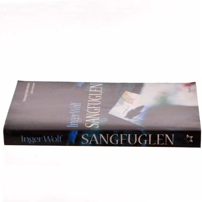 Sangfuglen af Inger Wolf (Bog)