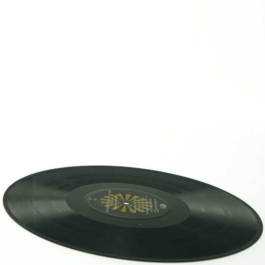 Henrik Strube LP (str. 31 x 31 cm)