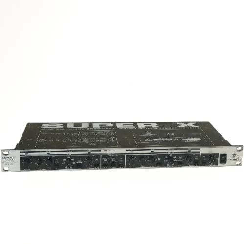 Behringer Super X CX2300 crossover fra Behringer (str. 48,5x19 cm)