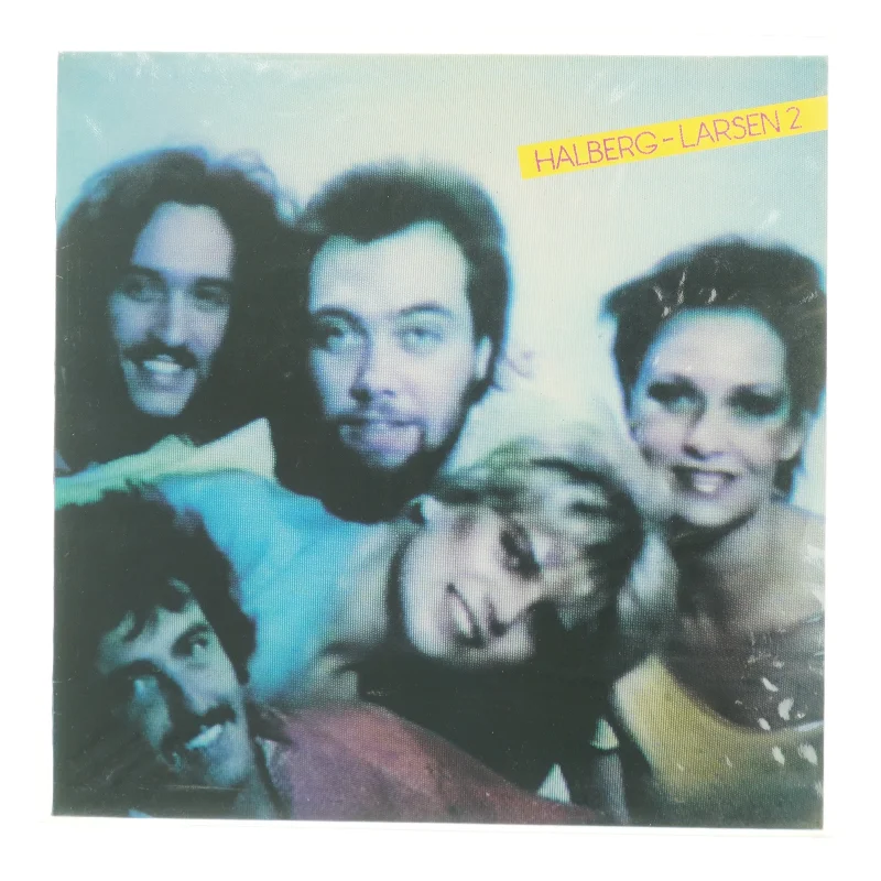 Halberg Larsen 2 (str. 31 x 31 cm)