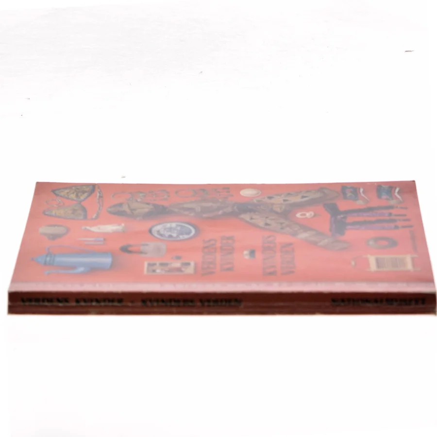 Verdens Kvinder - Kvinders Verden af <Bogens forfattere> (Bog)