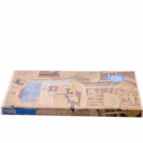 Danskernes egen historie : Hverdagsliv i det 20. århundrede af Jacob Ludvigsen (Bog)