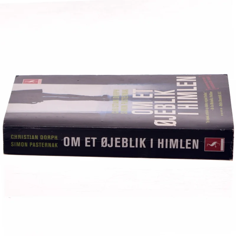 Om et øjeblik i himlen : kriminalroman af Christian Dorph (Bog)