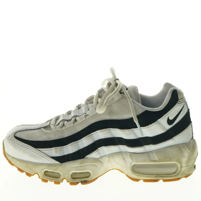 Løbesko fra Nike (str. 36,5)