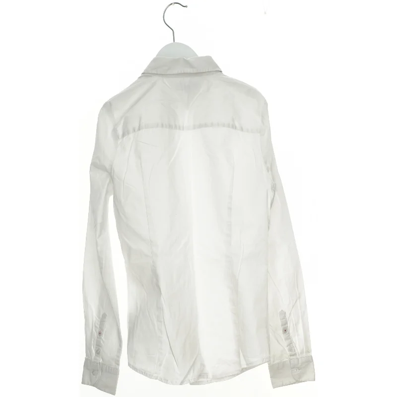 Skjorte fra Tommy Hilfiger (str. 164 cm)