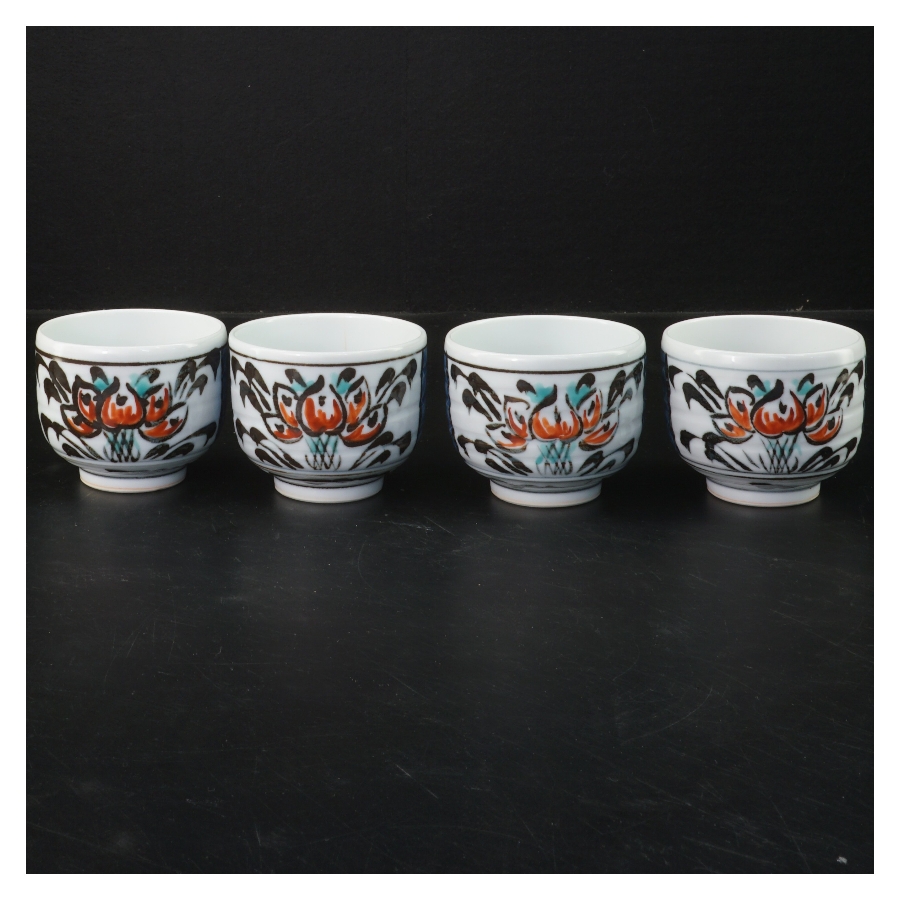 Japanske sake kopper (4 styk, 7,5x6,5 cm)