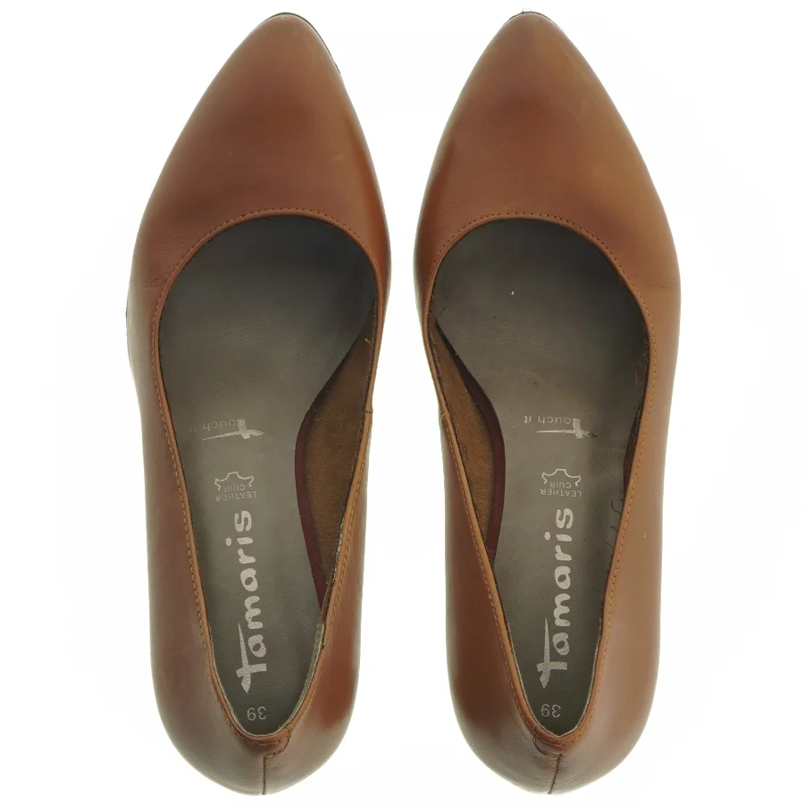 Brune pumps fra Tamaris (str. 39)