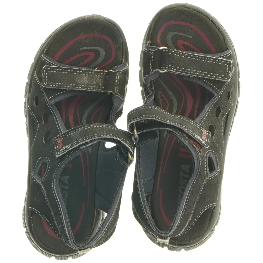 Sorte sandaler (str. 35)