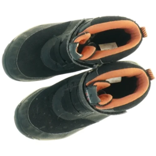 Viking sort vinterstøvler fra Viking (str. 36)