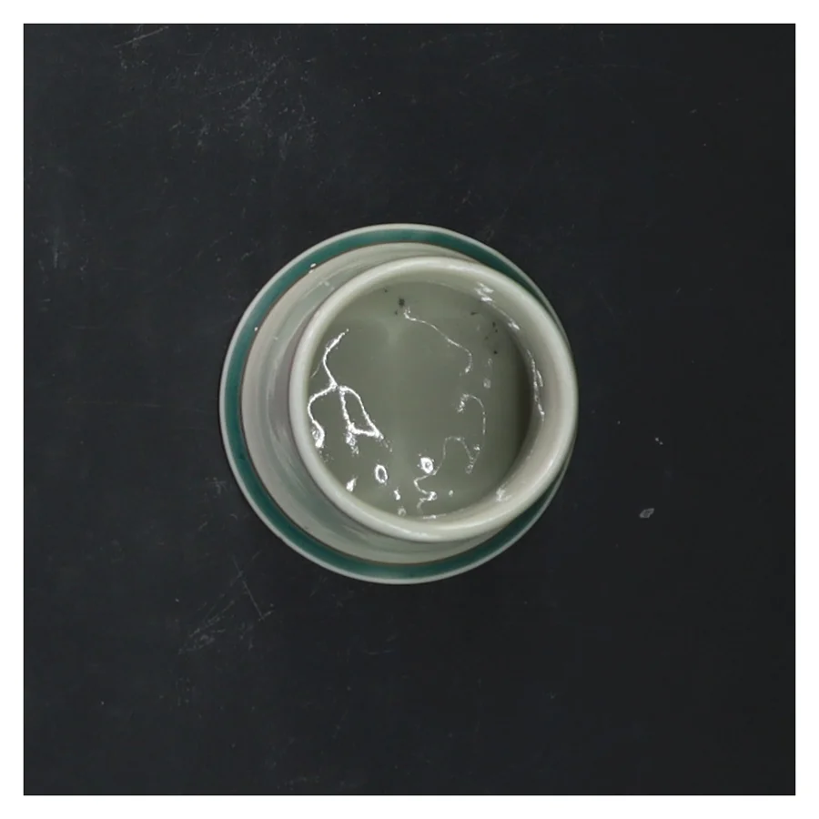 Porcelæn krukke med låg fra Københavns Porcellains Maleri (str. 8x5,5 cm)