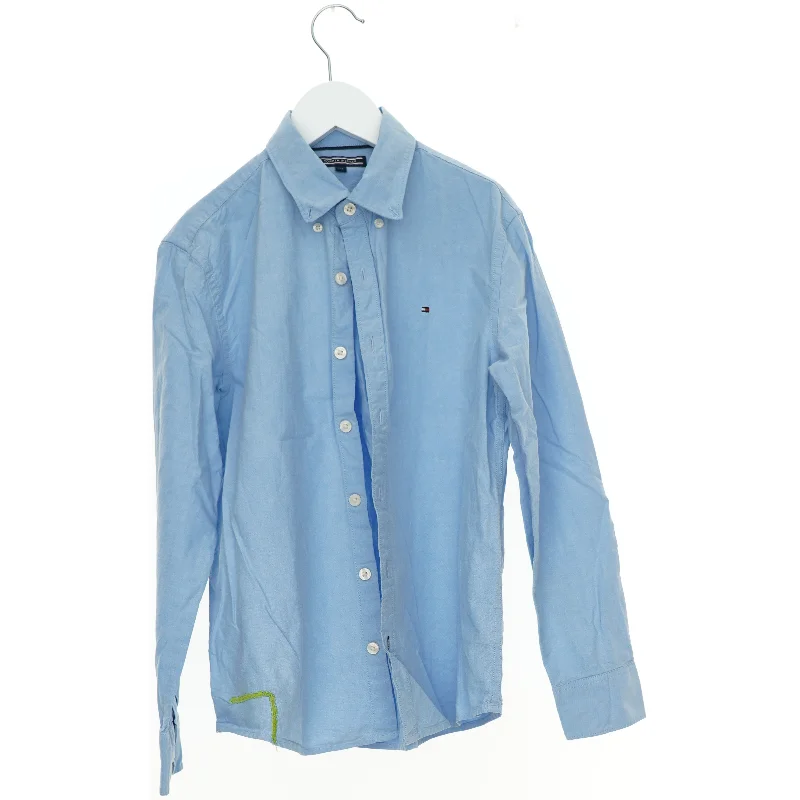 Skjorte fra Tommy Hilfiger (str. 152 cm)