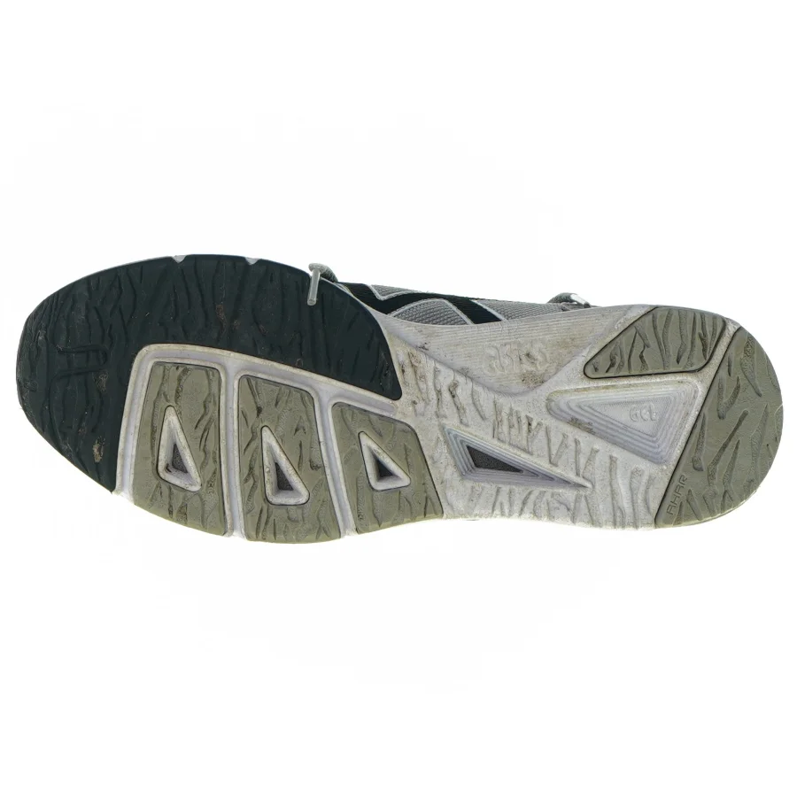 løbesko fra Asics (str. 37.5)