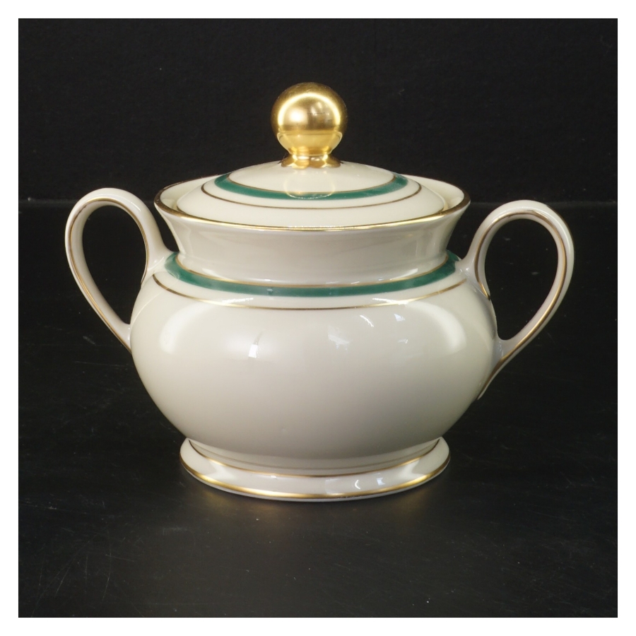 Sukkerskål med låg og håndtag fra Københavns Porcellains Maleri (str. 12x12 cm)