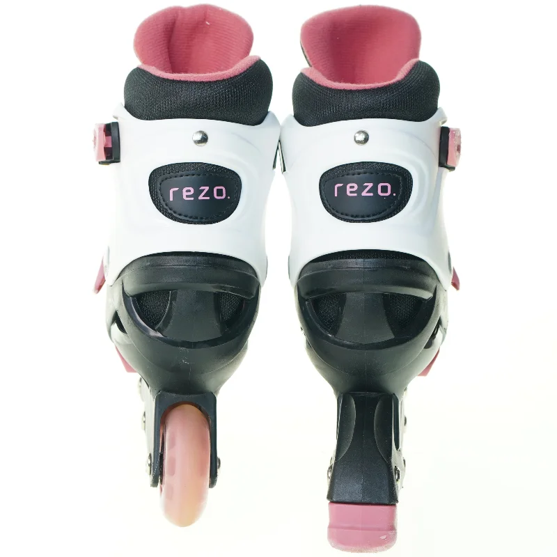 Rulleskøjter fra Rezo (str. 31)