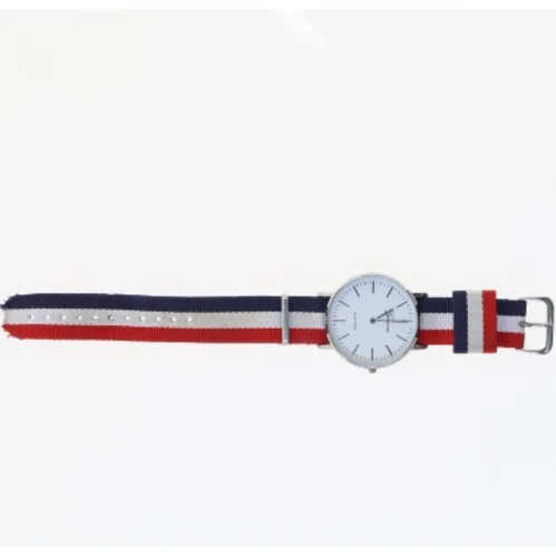 Armbåndsur med stribet rem fra Geneva (str. 23,5 cm)