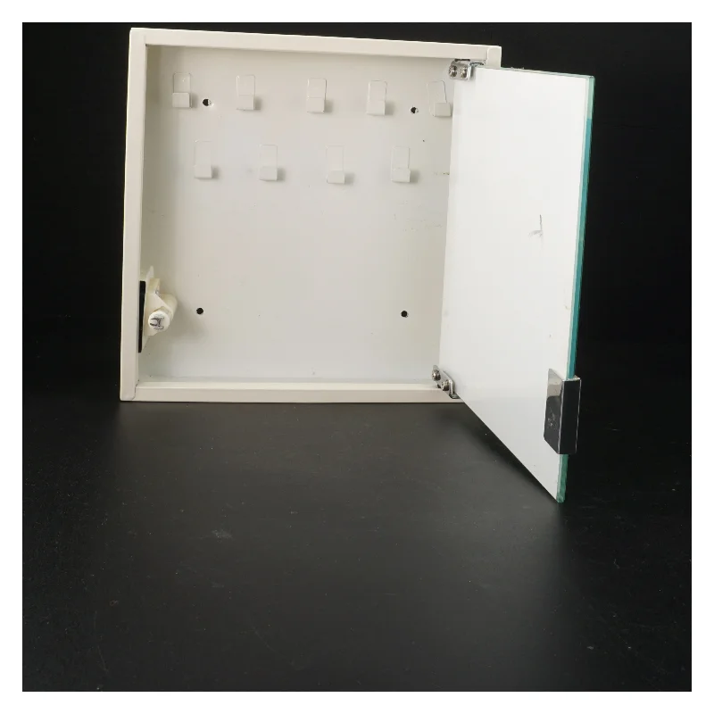 Nøgleskab (str. Størrelse, 25 x 25 x 5 cm)