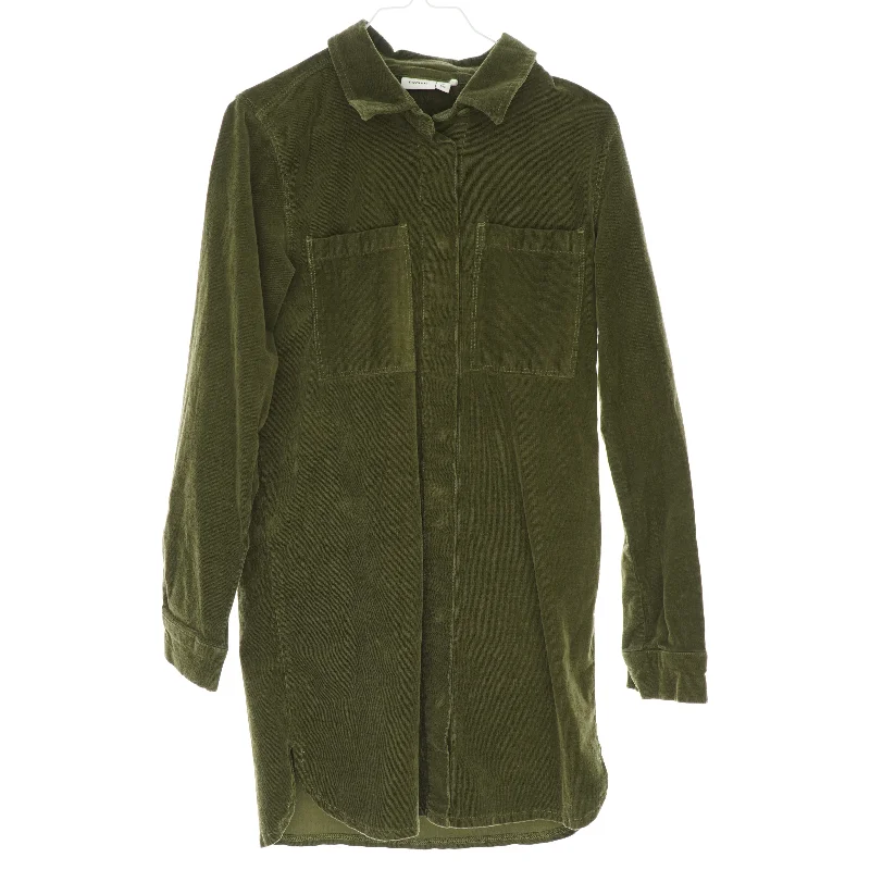 Kjole fra Name It (str. 134 cm)