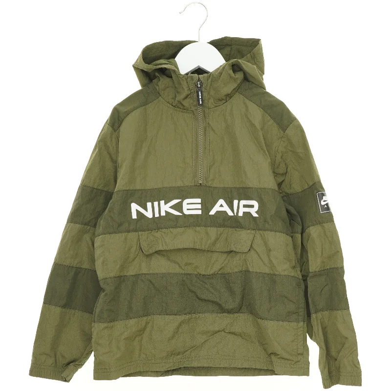 Vindjakke fra Nike (str. 134 cm)