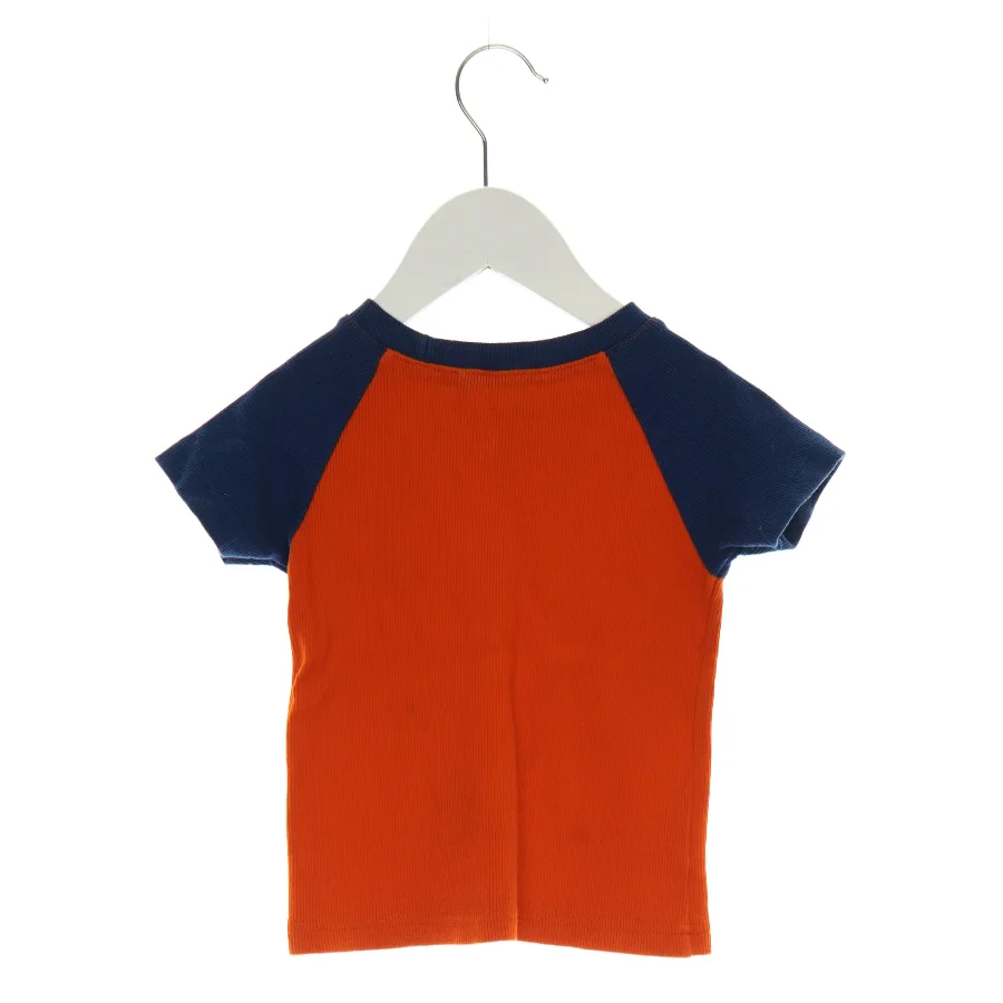 T shirt fra Albababy (str. 86)