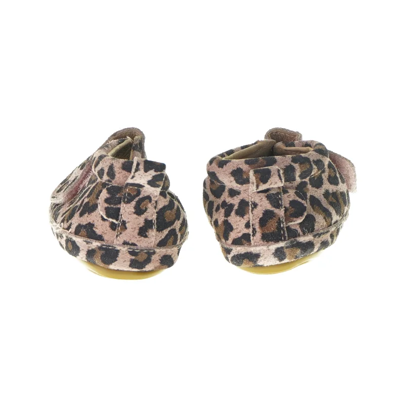 Sko fra Move (str. 21)