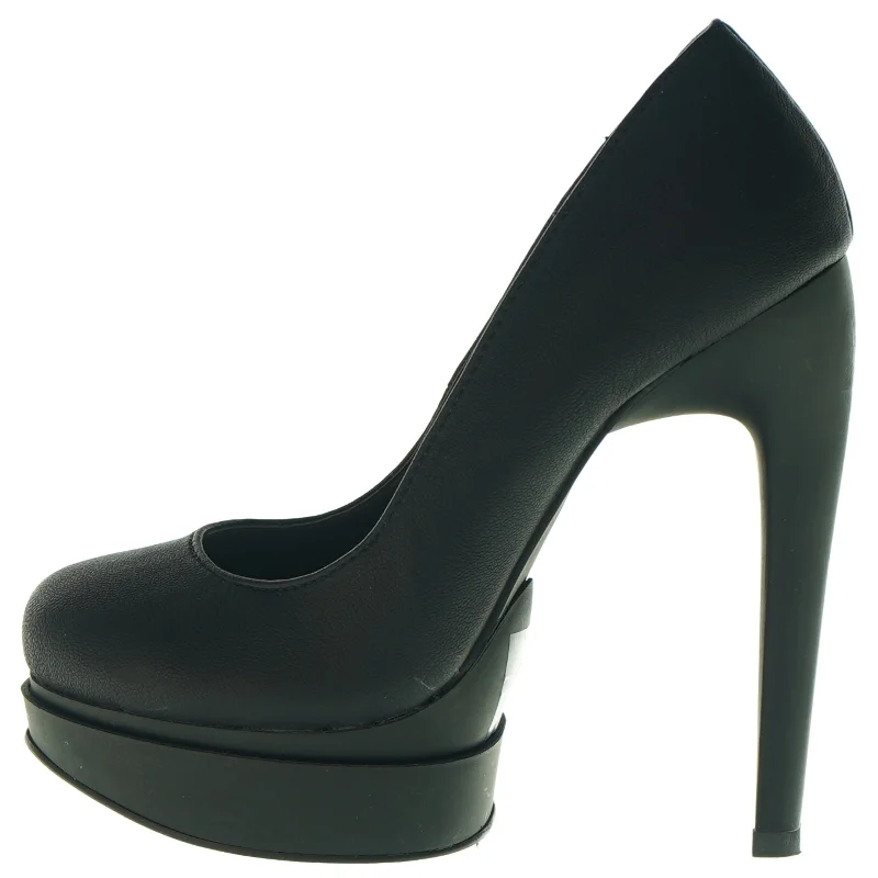 Høje hæle fra NLY (str. 36 )