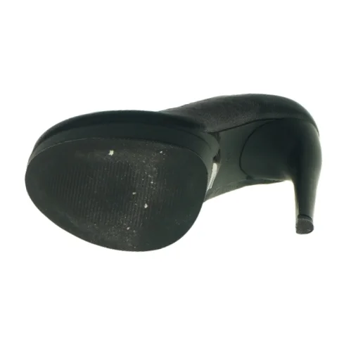 Høje hæle fra NLY (str. 36 )