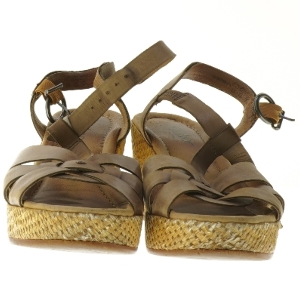 Brune sandaler med kilehæl fra Gabor (str. 38 )