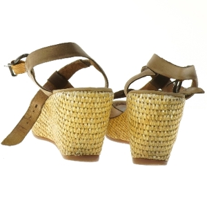 Brune sandaler med kilehæl fra Gabor (str. 38 )