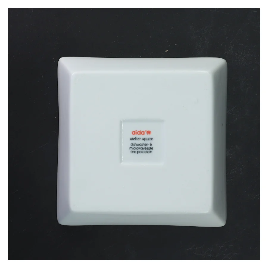 Hvide porcelænsfade, sæt af 6 fra Aida (str. 15x15 cm)