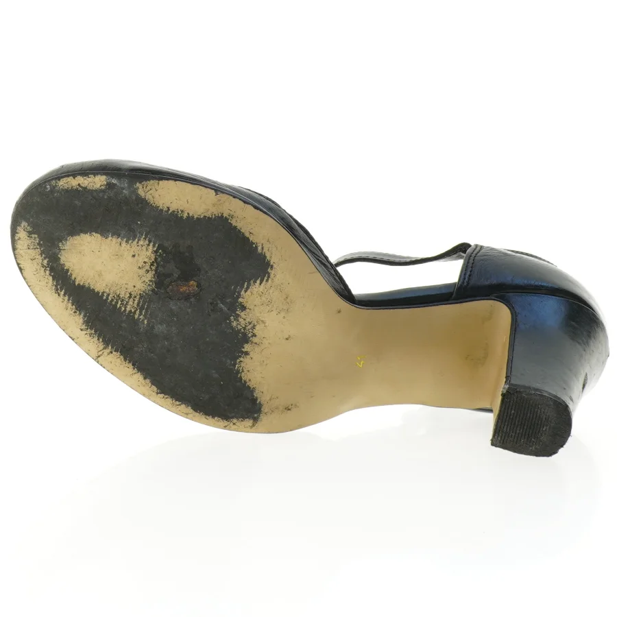 Sorte ankelrem højhælede sko (str. 41)