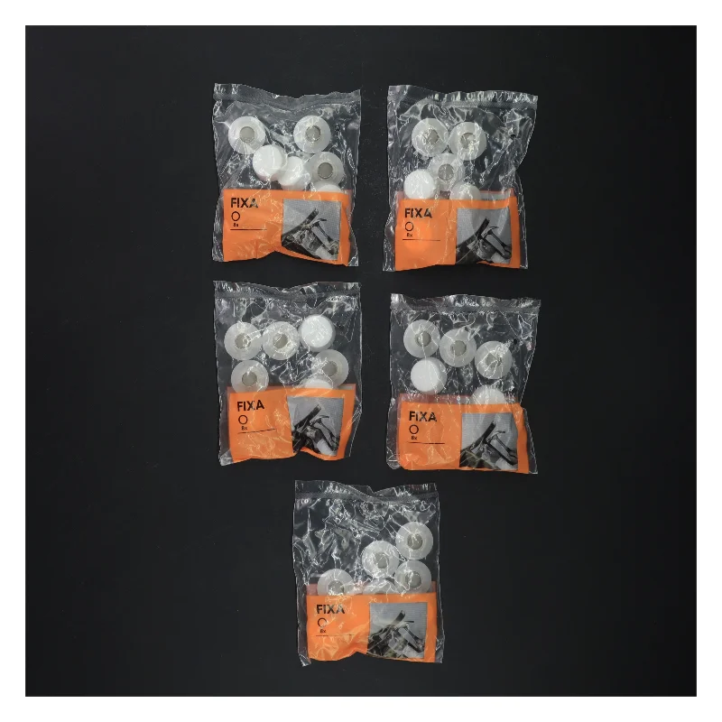 Pakker med FIXA møbelsko fra IKEA (str. 2,5 cm)