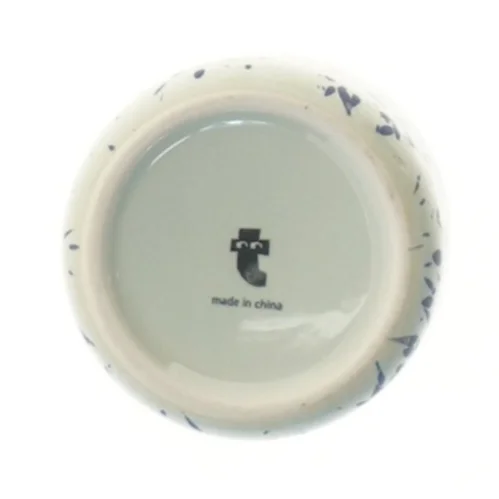 Keramisk skål med blå prikker fra Tiger (str. Ø 7 cm)