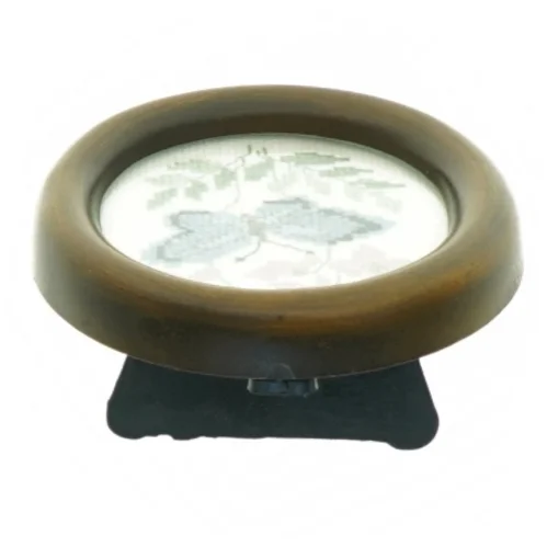 Broderet miniature billede i ramme