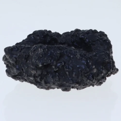 Lille sort skål (str. 6 x 2 cm)