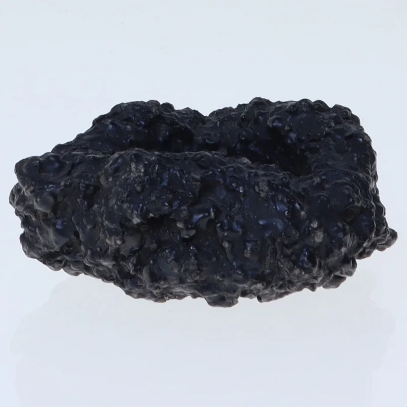 Lille sort skål (str. 6 x 2 cm)